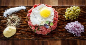 beef-tartare-slide