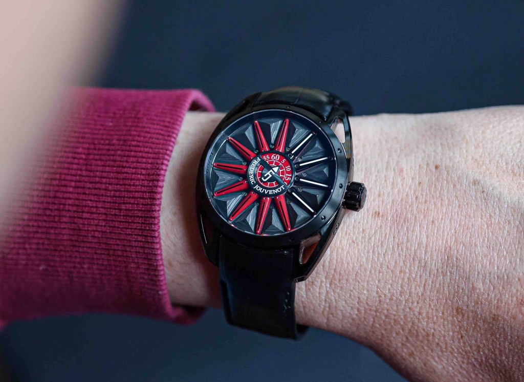 Descubre las nuevas creaciones de Frederic Jouvenot: Helios Albedo y Helios&nbsp;Carbon