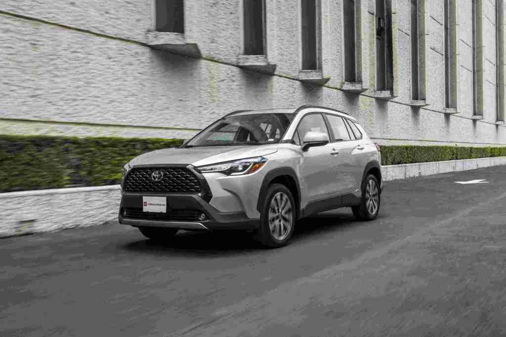 Corolla Cross HEV 2023: el MiniSUV que marca el futuro de la movilidad verde para&nbsp;Toyota
